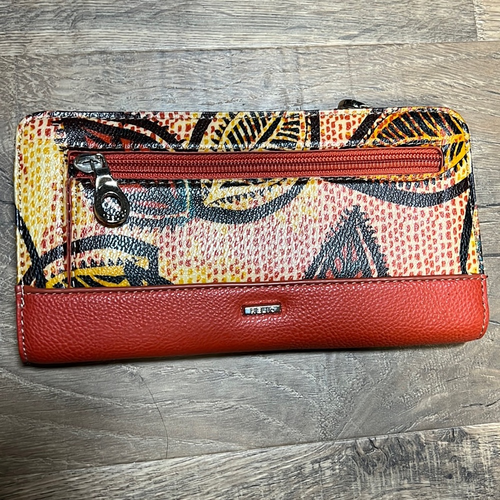 Relic wallet